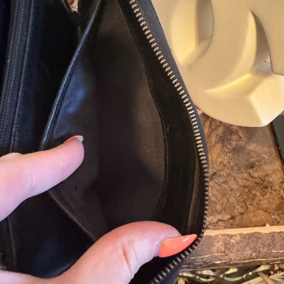 Chanel Travel Line Tote and matching long zippy wallet - Picture 9 of 16